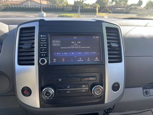 Used 2020 Nissan Frontier S image 22