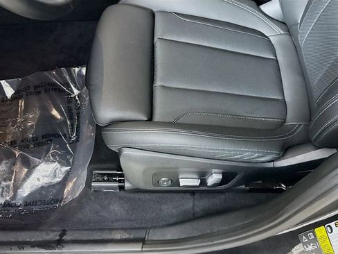 Used 2023 BMW X3 xDrive30i w/ Premium Package w/ZPA image 19