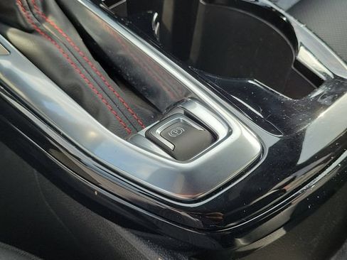 Used 2025 Chevrolet Trax RS w/ Driver Confidence Package FWD image 31