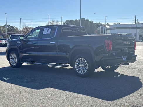 Used 2025 GMC Sierra 1500 Denali image 8