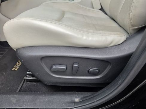 Used 2017 Nissan Rogue Sport SL FWD image 16