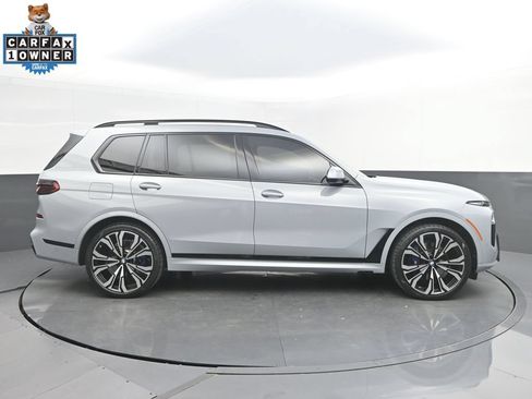 Used 2024 BMW X7 xDrive40i w/ Executive Package AWD/4WD image 8