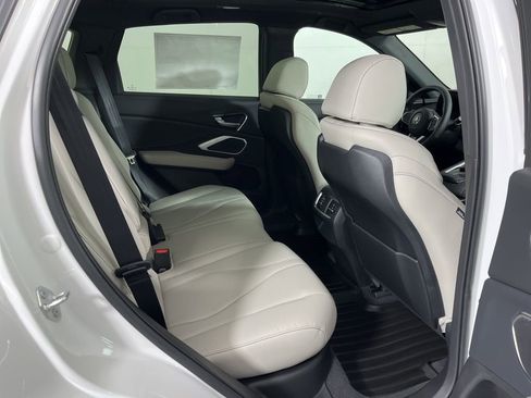 New 2026 Acura RDX SH-AWD image 8