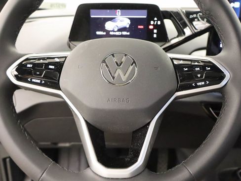 Used 2023 Volkswagen ID.4 Pro S RWD image 11