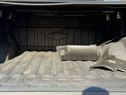 Used 2016 Chevrolet Colorado LT w/ LT Convenience Package image 16