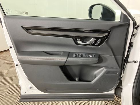 Used 2025 Honda CR-V Sport Touring image 21