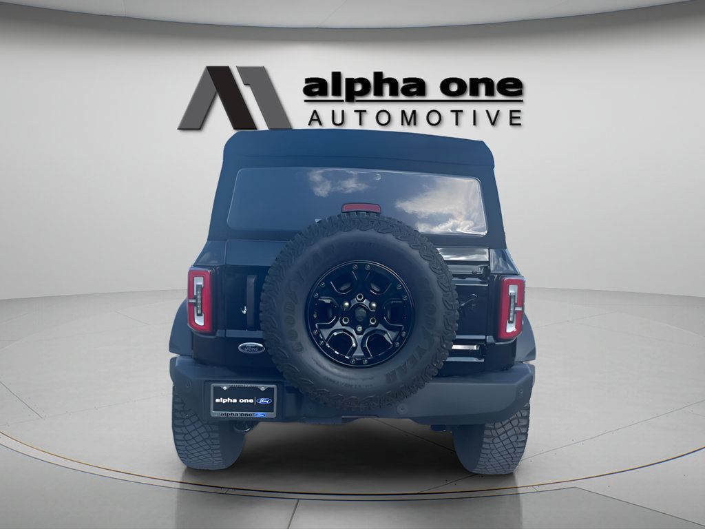 Used 2024 Ford Bronco Wildtrak AWD/4WD image 12
