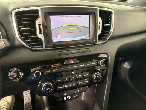 Used 2019 Kia Sportage EX w/ EX Sport Appearance Package AWD/4WD image 16