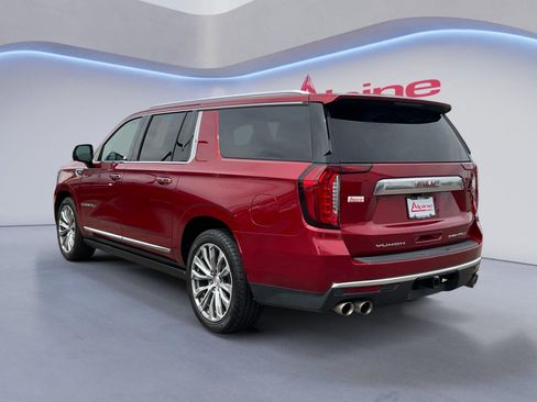 Used 2021 GMC Yukon XL Denali w/ Denali Ultimate Package AWD/4WD image 3