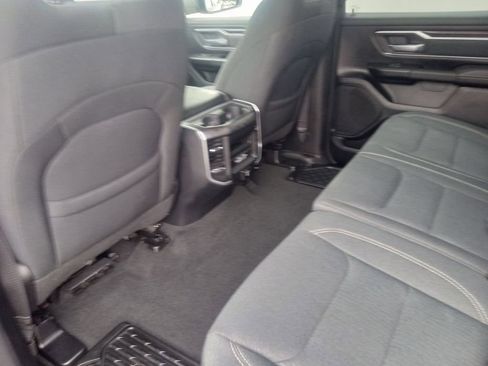 Used 2022 RAM 1500 Big Horn AWD/4WD image 24