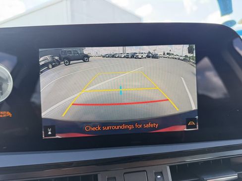 Used 2024 Lexus ES 350 w/ Accessory Package (Z2) FWD image 20