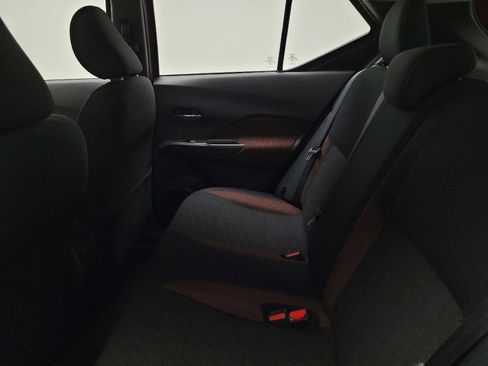 Used 2023 Nissan Kicks SR w/ Interior Electronics Package FWD image 18