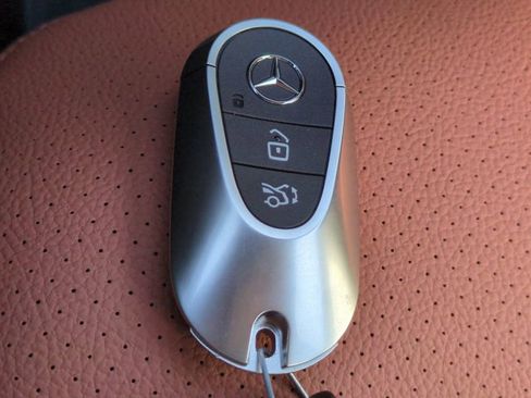 New 2026 Mercedes-Benz C 300 4MATIC Sedan image 28