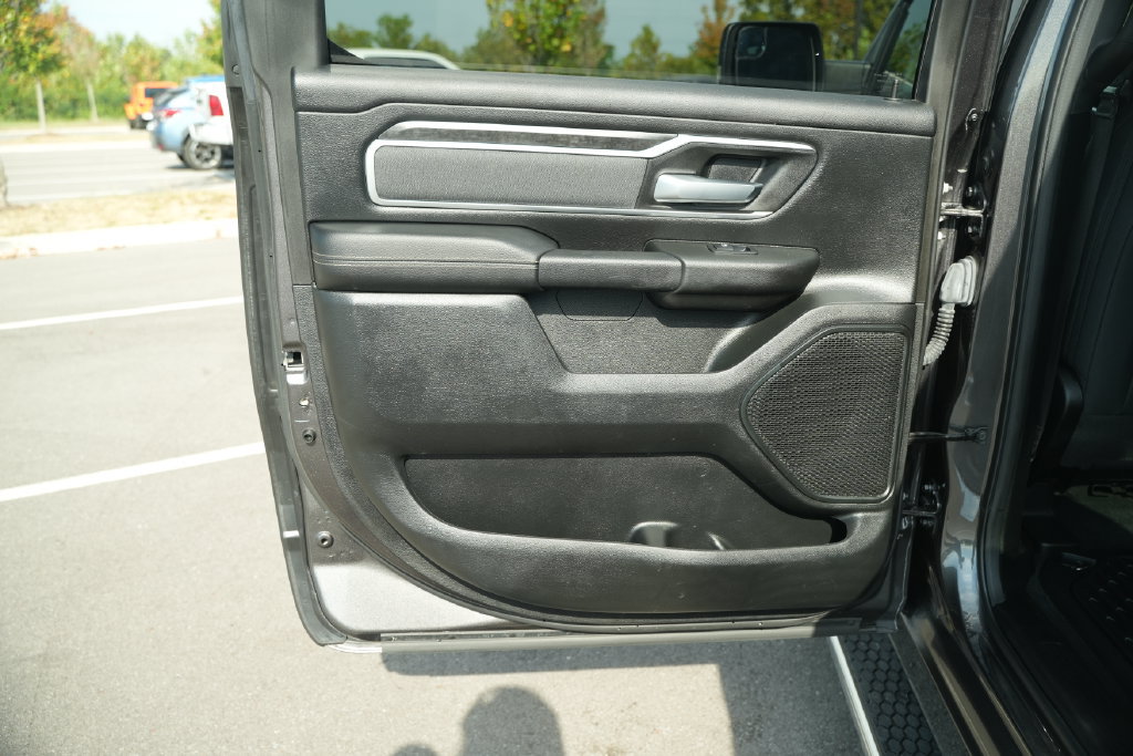 Used 2021 RAM 1500 Big Horn AWD/4WD image 18