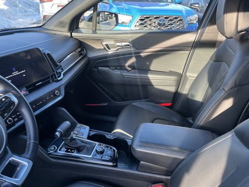 Used 2023 Kia Sportage X-Line w/ X-Line Premium Package image 16