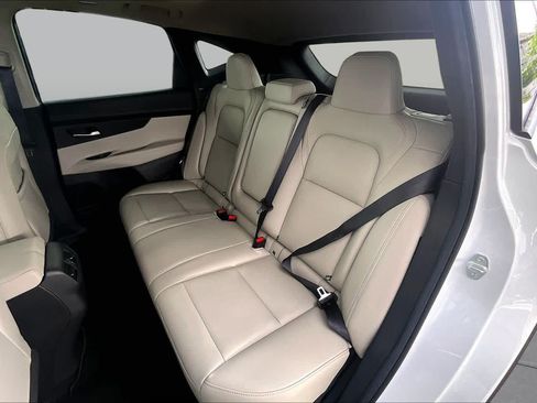 Certified 2025 Nissan Murano SL w/ Cargo Package AWD/4WD image 20
