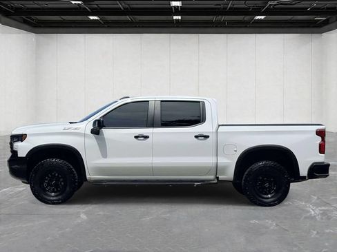 Used 2024 Chevrolet Silverado 1500 ZR2 w/ Technology Package AWD/4WD image 2