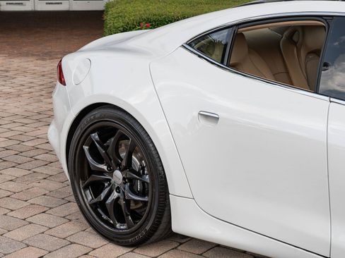 New 2025 Karma Revero Luxury RWD image 33