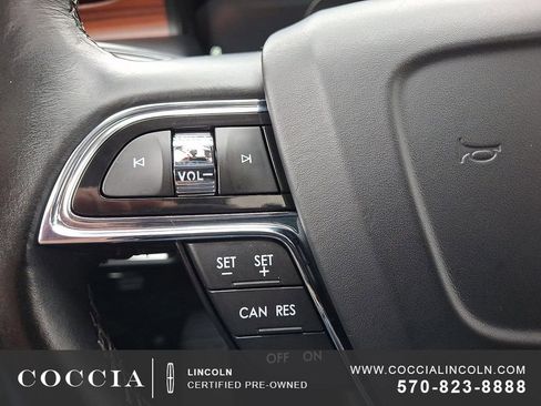 Certified 2022 Lincoln Nautilus Reserve AWD/4WD image 22