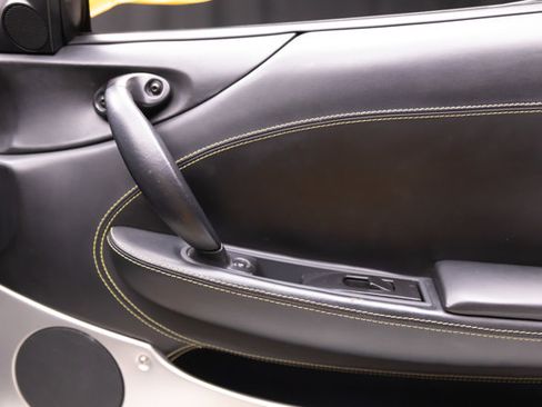 Used 2001 Ferrari 360 Spider RWD image 61