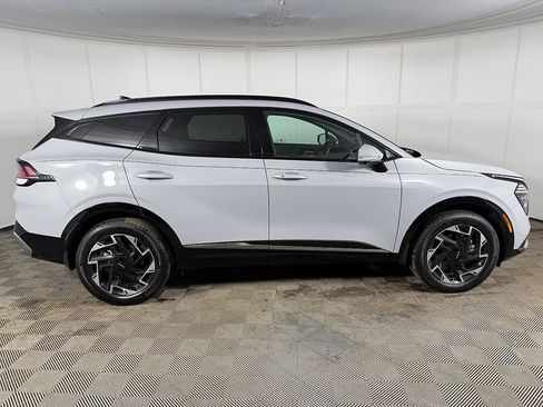 Used 2025 Kia Sportage SX AWD/4WD image 17