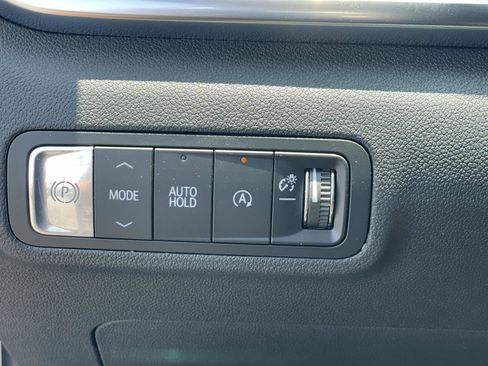New 2026 GMC Terrain Elevation w/ Technology Package II FWD image 18