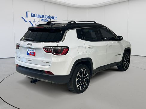 Used 2024 Jeep Compass Limited AWD/4WD image 5
