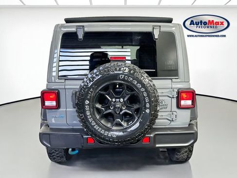 Used 2023 Jeep Wrangler Unlimited w/ Sun & Screen Package AWD/4WD image 8