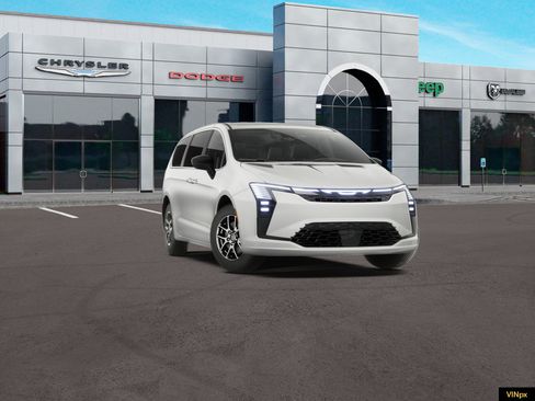 New 2027 Chrysler Pacifica Select FWD image 16