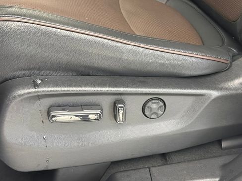 Used 2025 Honda Odyssey Elite image 25