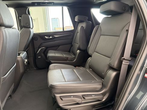 Used 2021 GMC Yukon Denali w/ Denali Premium Package AWD/4WD image 23