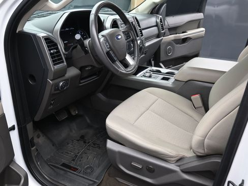 Used 2021 Ford Expedition XLT RWD image 12