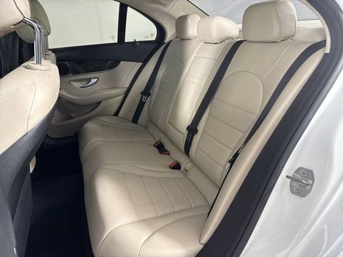 Used 2018 Mercedes-Benz C 300 Sedan image 21