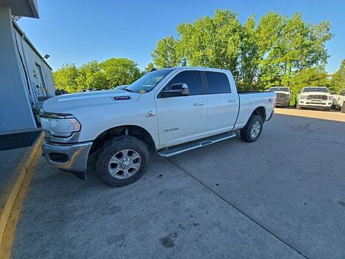 Used 2021 RAM 2500 Big Horn w/ Level 1 Equipment Group AWD/4WD image 2