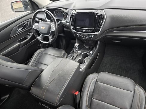 Used 2021 Chevrolet Traverse Premier w/ Redline Edition AWD/4WD image 23