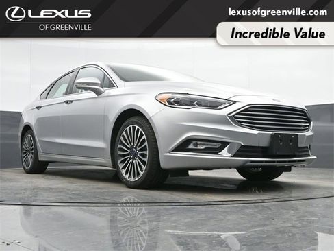 Used 2017 Ford Fusion Titanium image 10