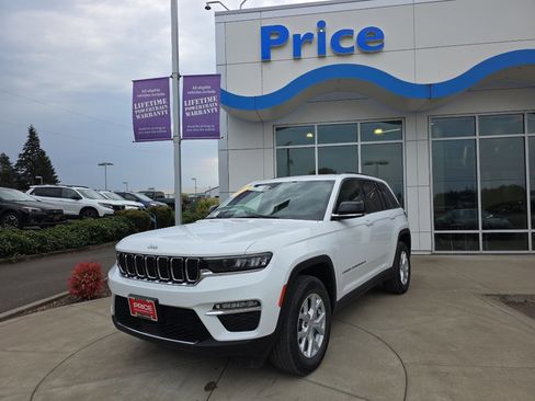Used 2023 Jeep Grand Cherokee Limited image 1