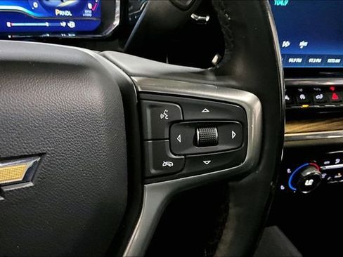 Used 2023 Chevrolet Silverado 1500 LT AWD/4WD image 22