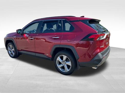 Used 2021 Toyota RAV4 Limited AWD/4WD image 3