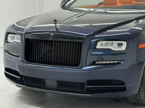 Used 2017 Rolls-Royce Dawn RWD image 40