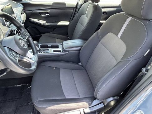 Used 2024 Nissan Sentra SV FWD image 24