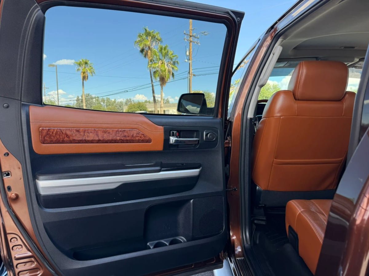 Used 2015 Toyota Tundra 1794 Edition AWD/4WD image 33