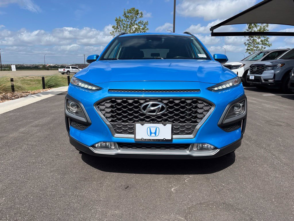Used 2020 Hyundai Kona Limited FWD image 2