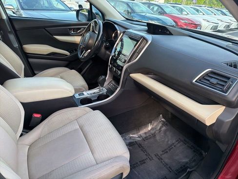 Used 2019 Subaru Ascent Premium AWD/4WD image 9