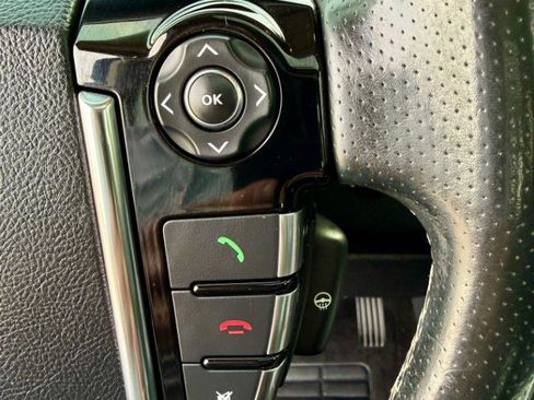 Used 2016 Land Rover LR4 HSE LUX image 19