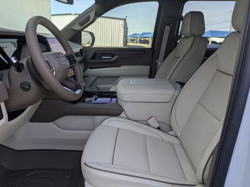 New 2026 GMC Yukon XL Denali w/ Sun & Power Step Package image 29