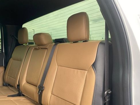 Used 2025 Ford F250 Lariat w/ Chrome Package AWD/4WD image 29