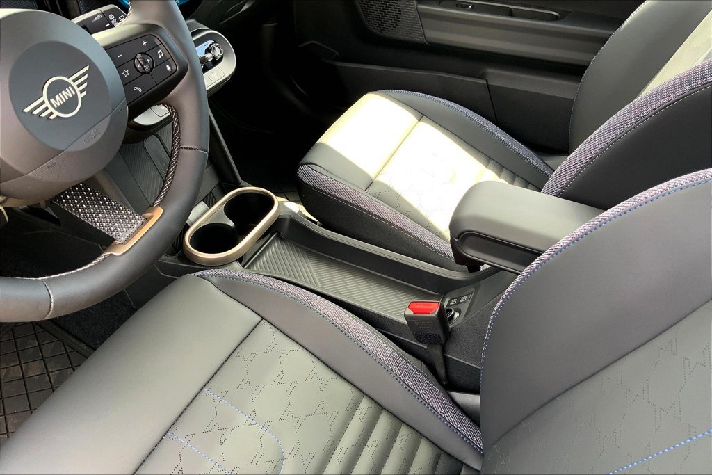 Used 2026 MINI Cooper S FWD image 8