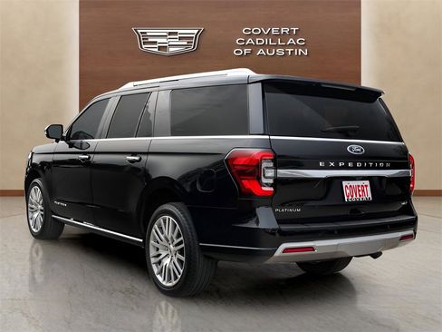 Used 2023 Ford Expedition Max Platinum image 3