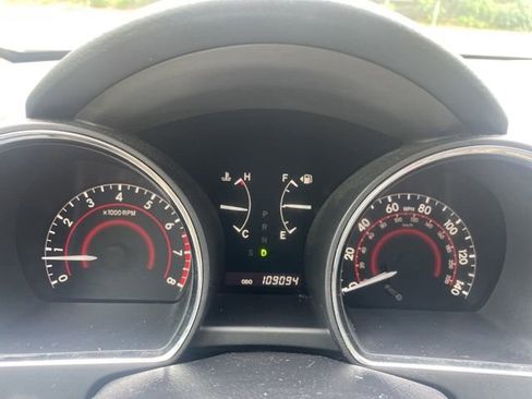 Used 2013 Toyota Highlander Limited FWD image 3